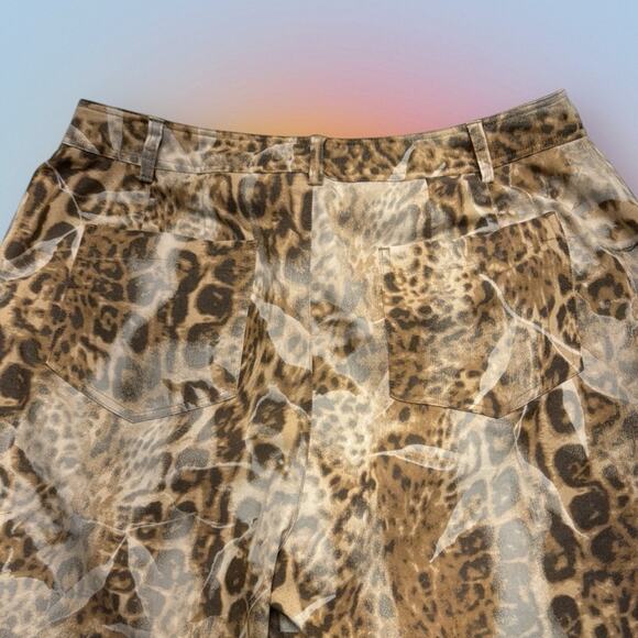 DANA BUCHMAN Women’s 12 Leopard Print Pant - Picture 3 of 4